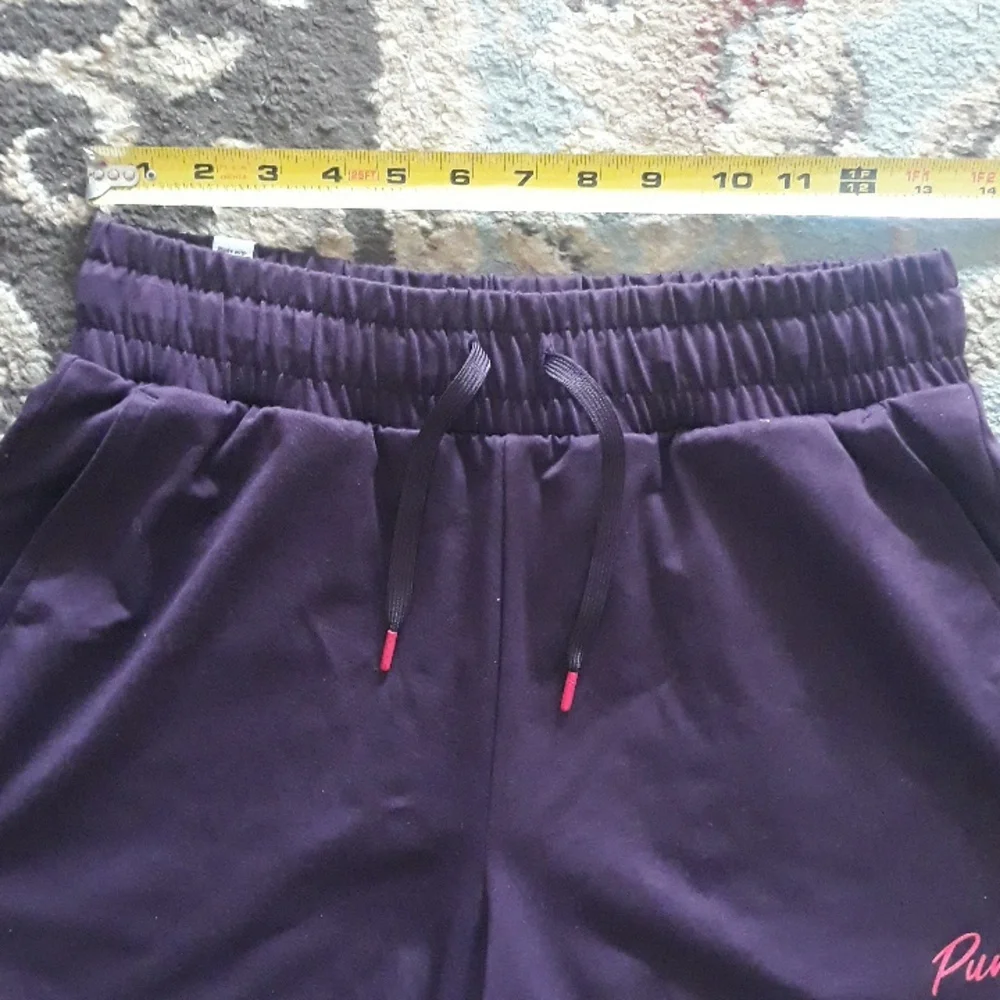 Puma ladies shorts - Picture 12 of 16